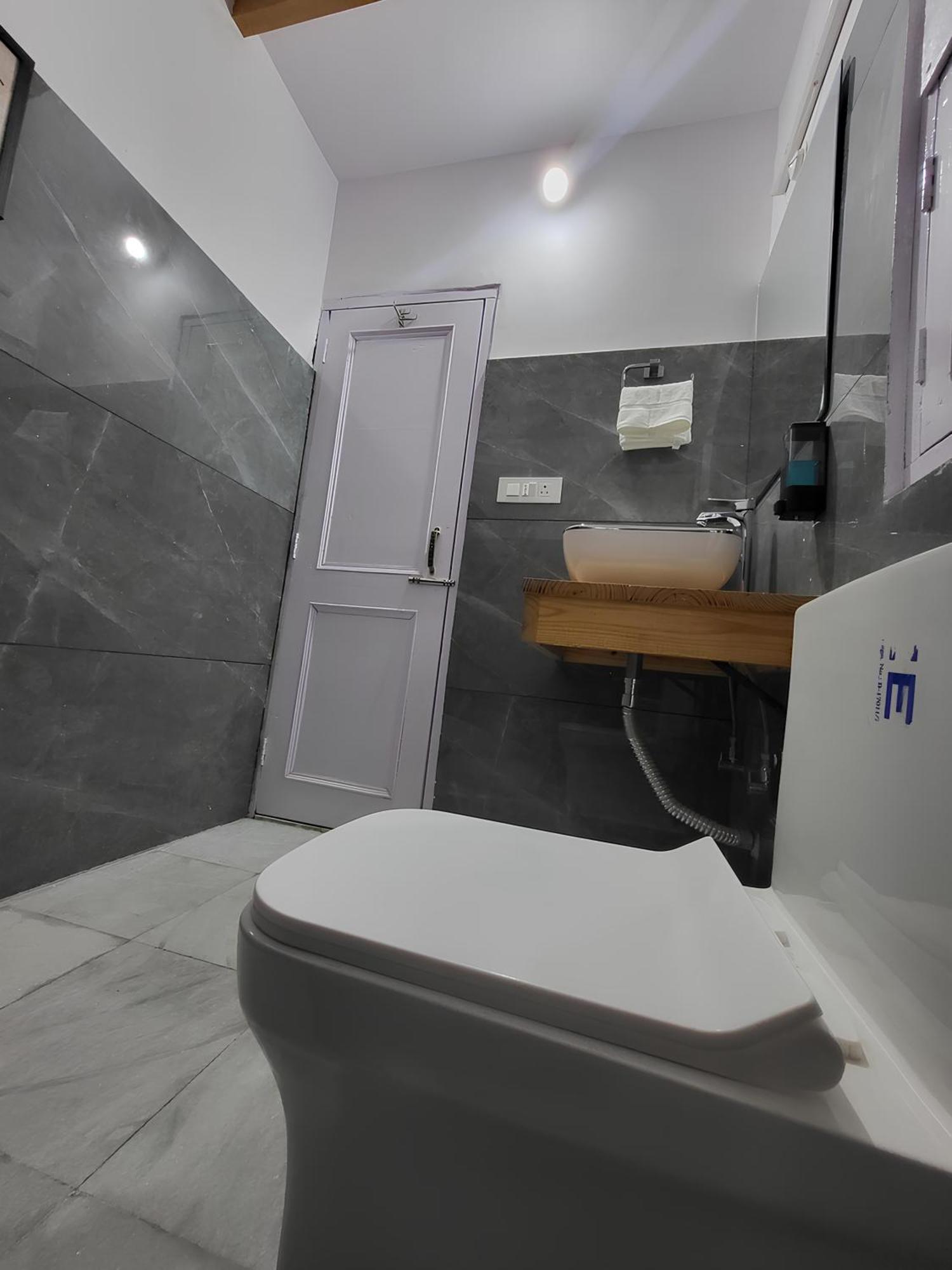 Rainbow Resorts Solan Rum bild